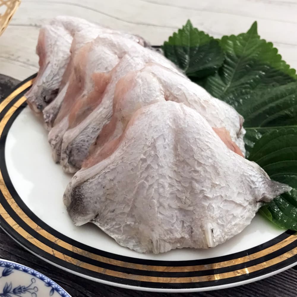 鱸魚下巴