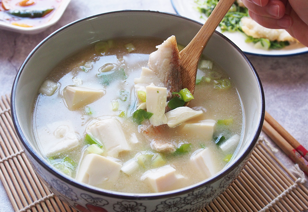 紅鮋魚味噌湯